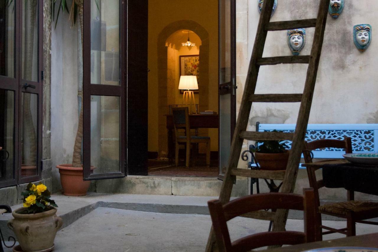Residenza Donnafugata B&B Ragusa Luaran gambar